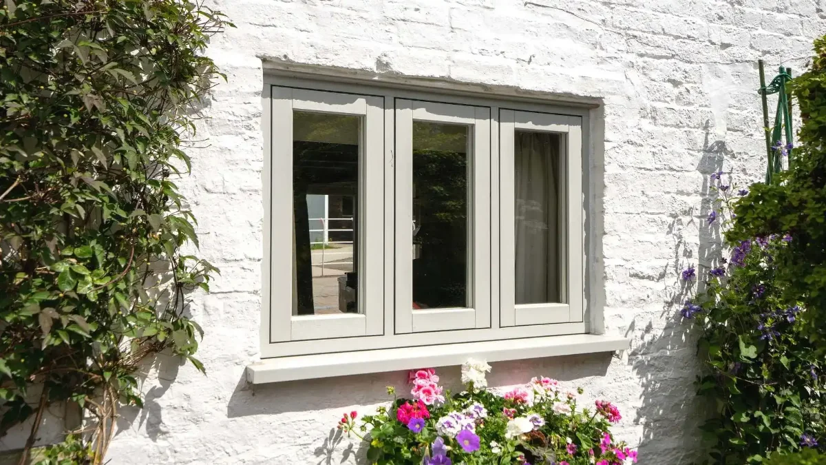Why Do Windows Steam Up? How to Fix Condensation in Bishop's Stortford Homes